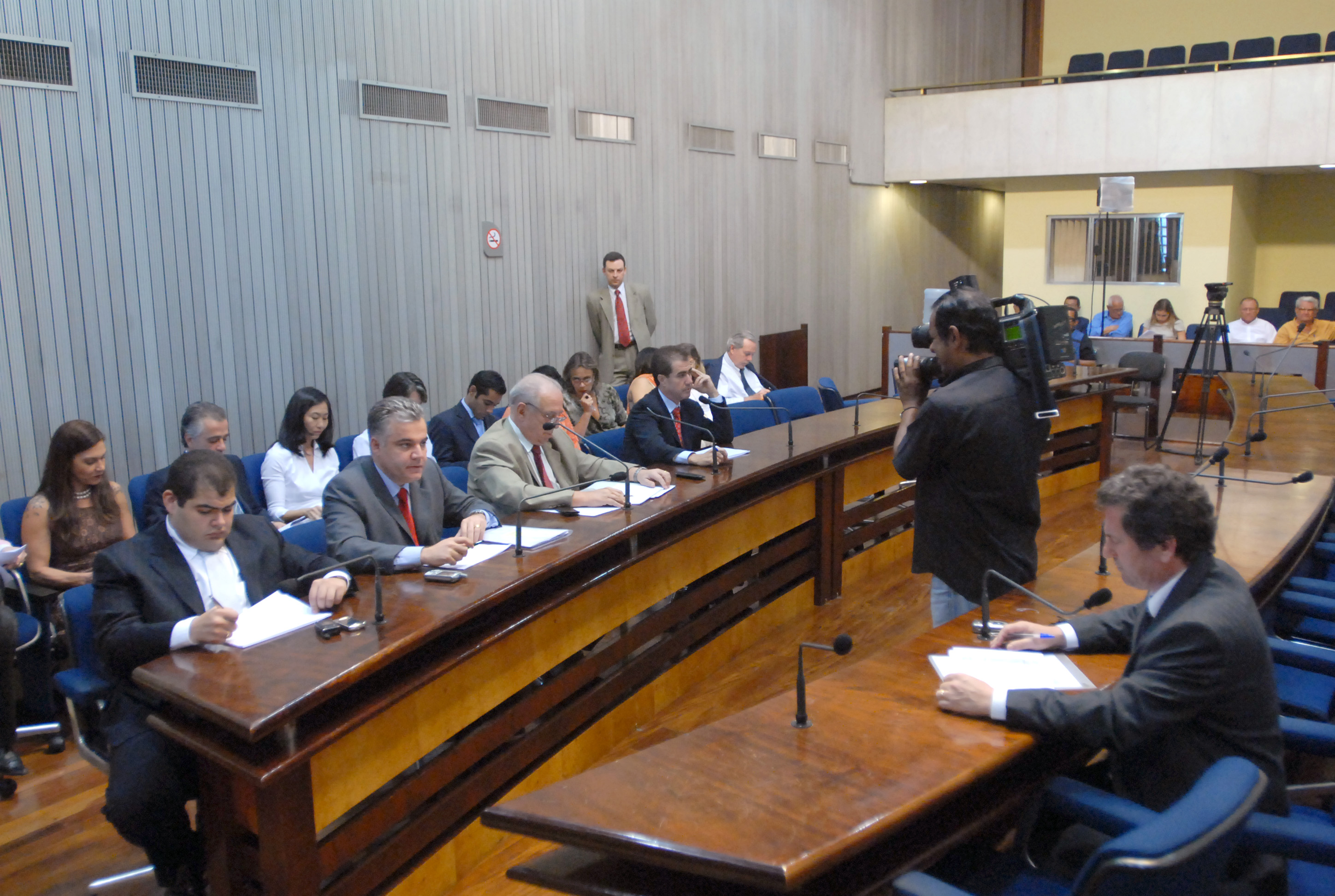 Reunio da Comisso de Finanas e Oramento da Assemblia<a style='float:right;color:#ccc' href='https://www3.al.sp.gov.br/repositorio/noticia/03-2008/COM FINAN ORC GERAL MAU_0031.jpg' target=_blank><i class='bi bi-zoom-in'></i> Clique para ver a imagem </a>